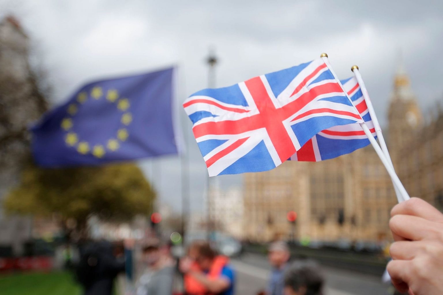 O inglês está matando outras línguas?